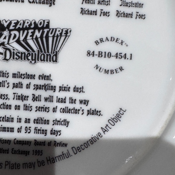 ✨ Vintage 40th Anniversary Disneyland Commemorative Plate with Mickey and Minnie - Picture 8 of 14
